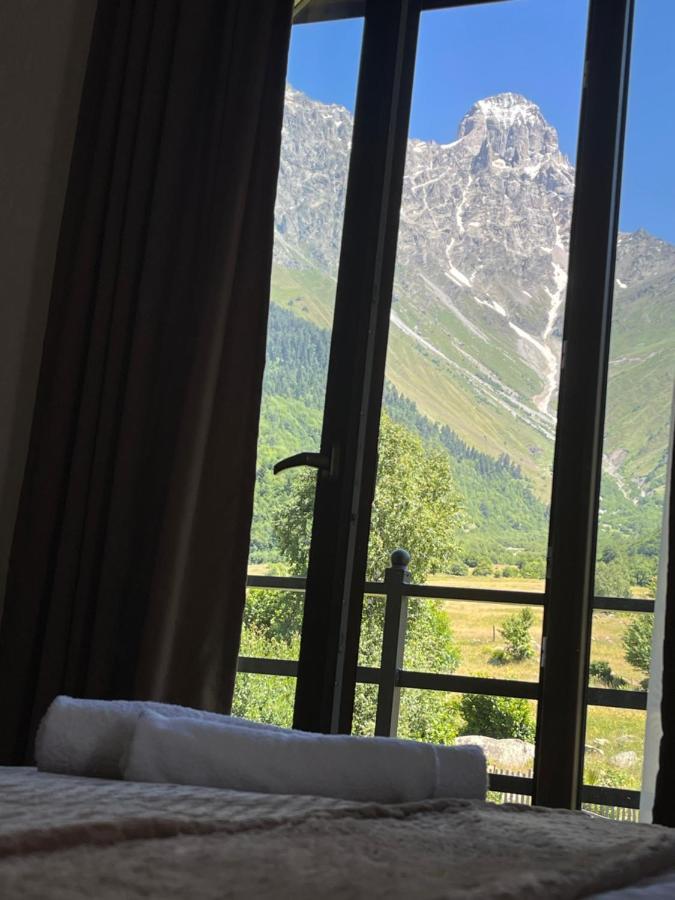Panorama Ushba Hotell Mestia Exteriör bild