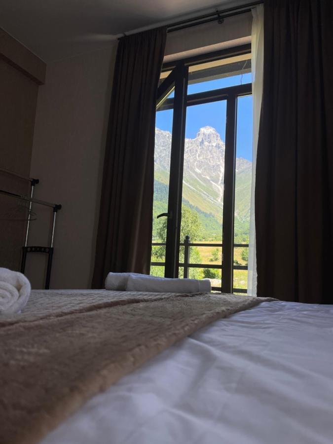 Panorama Ushba Hotell Mestia Exteriör bild