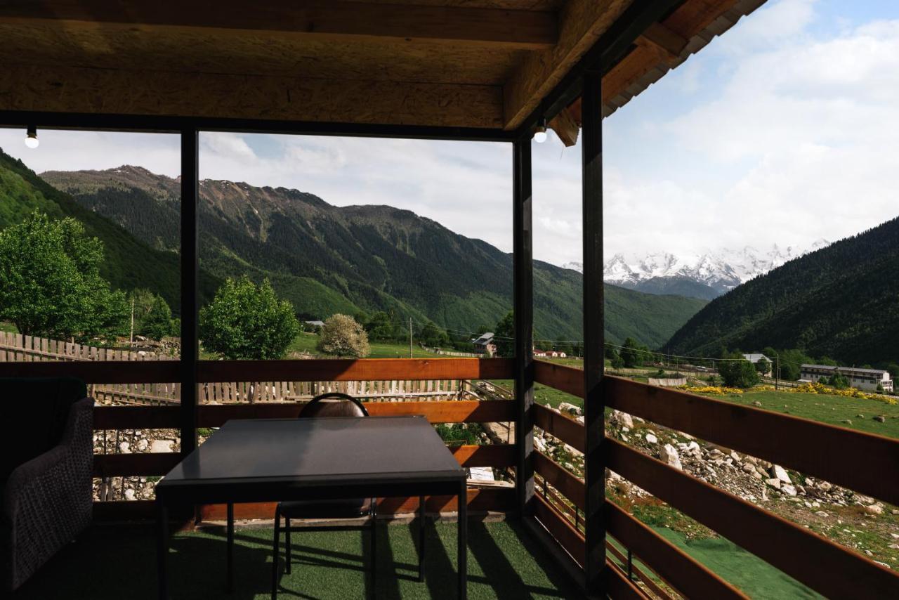 Panorama Ushba Hotell Mestia Exteriör bild
